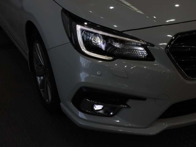 スバル レガシィＢ４ ２．５ リミテッド ４ＷＤ R1年 (関東) 99