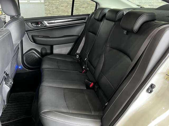 スバル レガシィＢ４ ２．５ リミテッド ４ＷＤ R1年 (関東) 99