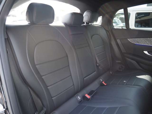 メルセデスベンツ ＧＬＣクーペ ２２０ Ｄ ４マチック スポーツライン エディション ４ＷＤ R3年 (近畿) 99