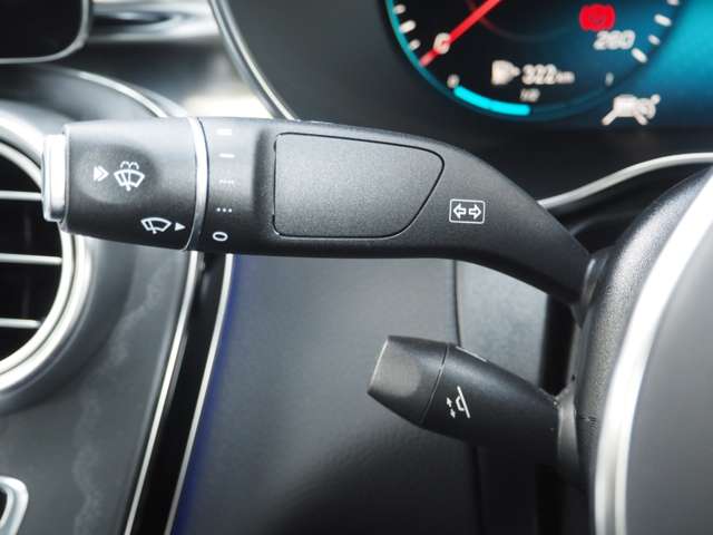 メルセデスベンツ ＧＬＣクーペ ２２０ Ｄ ４マチック スポーツライン エディション ４ＷＤ R3年 (近畿) 99