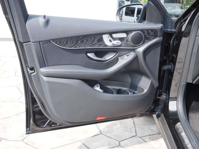 メルセデスベンツ ＧＬＣクーペ ２２０ Ｄ ４マチック スポーツライン エディション ４ＷＤ R3年 (近畿) 99