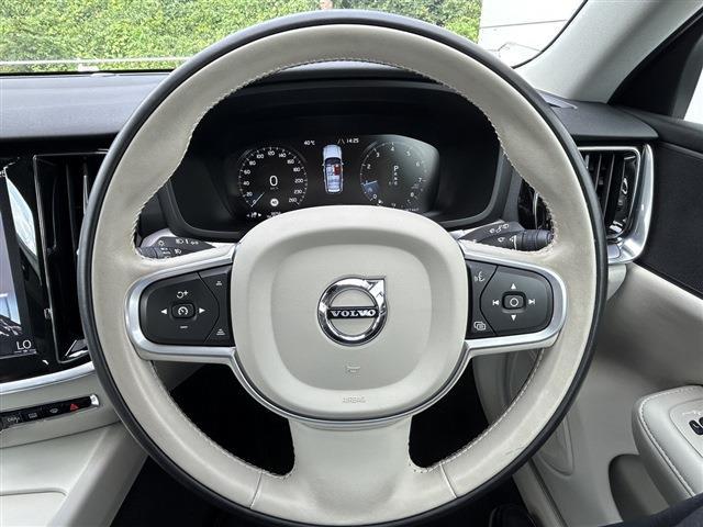 ボルボ Ｖ６０ Ｔ５　モメンタム R2年 (東北) 99