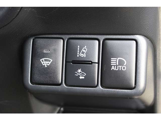 トヨタ アクア １．５ クロスオーバー H30年 (関東) 99