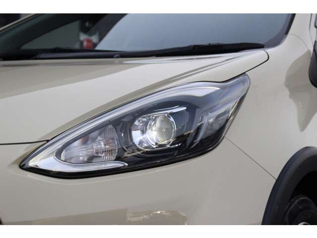 トヨタ アクア １．５ クロスオーバー H30年 (関東) 99