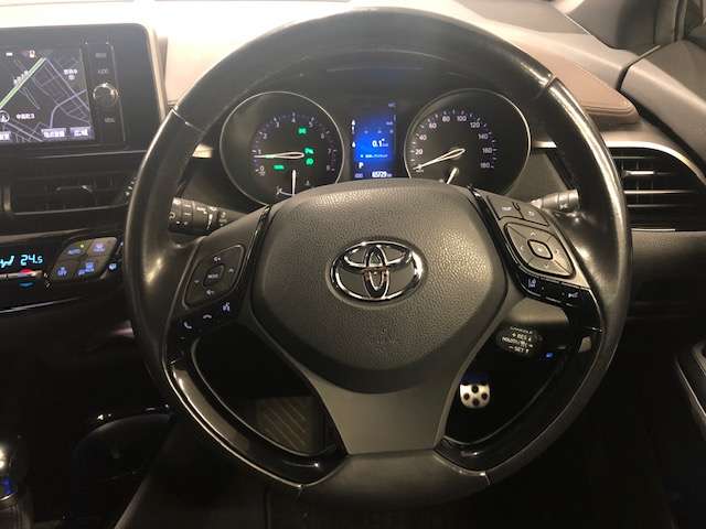トヨタ Ｃ−ＨＲ １．２ Ｇ－Ｔ ４ＷＤ H29年 (北海道) 99