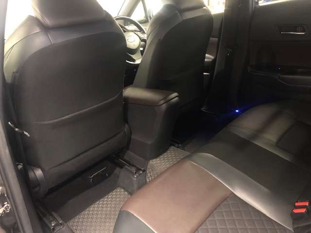 トヨタ Ｃ−ＨＲ １．２ Ｇ－Ｔ ４ＷＤ H29年 (北海道) 99