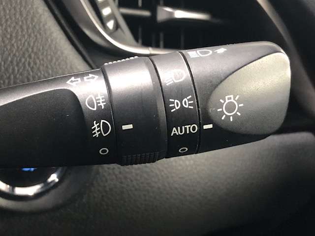 トヨタ Ｃ−ＨＲ １．２ Ｇ－Ｔ ４ＷＤ H29年 (北海道) 99