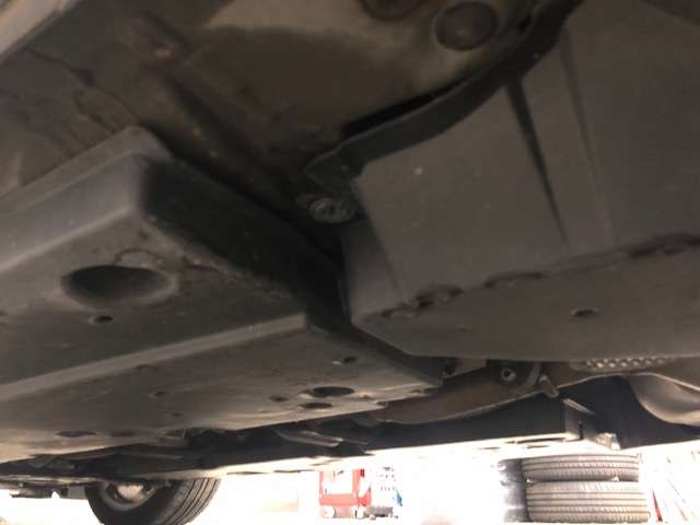 トヨタ Ｃ−ＨＲ １．２ Ｇ－Ｔ ４ＷＤ H29年 (北海道) 99