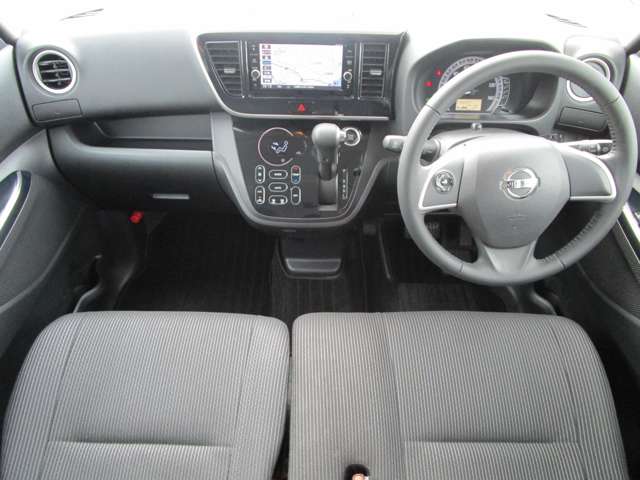 日産 デイズ　ルークス ６６０ Ｘ Ｖセレクション R1年 (中国) 99