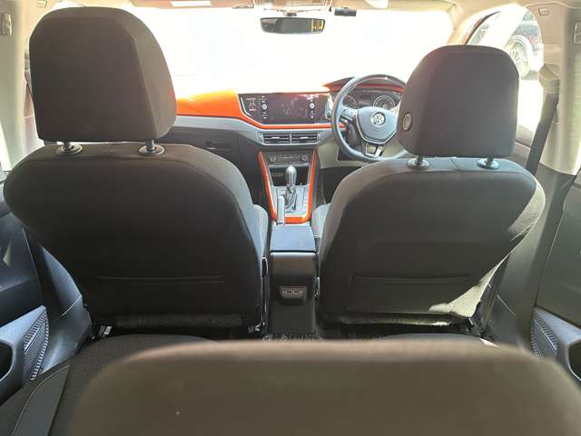 フォルクスワーゲン ポロ ＴＳＩ　コンフォートライン R1年 (東海) 99