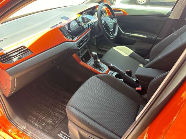 フォルクスワーゲン ポロ ＴＳＩ　コンフォートライン R1年 (東海) 99