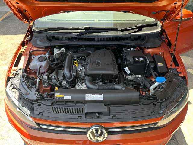 フォルクスワーゲン ポロ ＴＳＩ　コンフォートライン R1年 (東海) 99