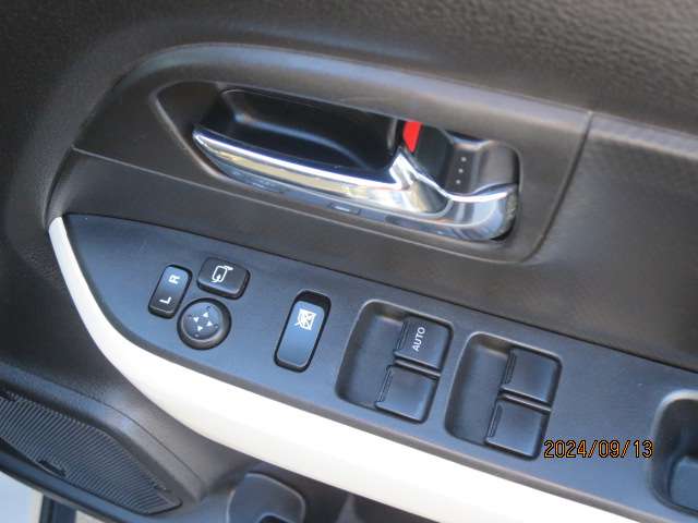 スズキ クロスビー １．０ ハイブリッド ＭＺ H30年 (関東) 99