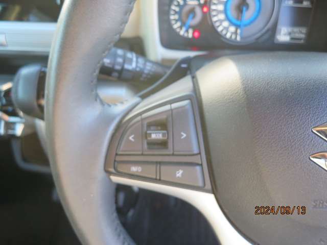 スズキ クロスビー １．０ ハイブリッド ＭＺ H30年 (関東) 99