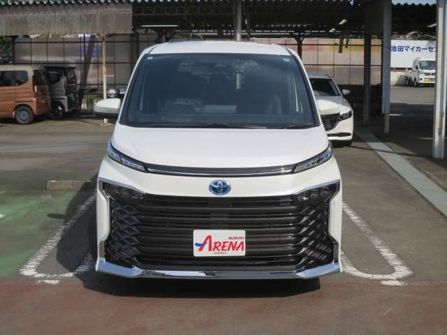 トヨタ ヴォクシー １．８ ハイブリッド Ｓ－Ｚ R6年 (関東) 99