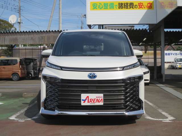 トヨタ ヴォクシー １．８ ハイブリッド Ｓ－Ｚ R6年 (関東) 99