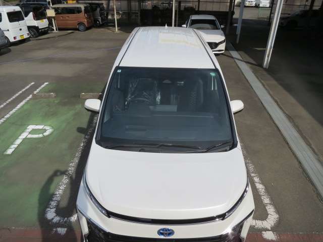 トヨタ ヴォクシー １．８ ハイブリッド Ｓ－Ｚ R6年 (関東) 99