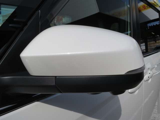 トヨタ ヴォクシー １．８ ハイブリッド Ｓ－Ｚ R6年 (関東) 99