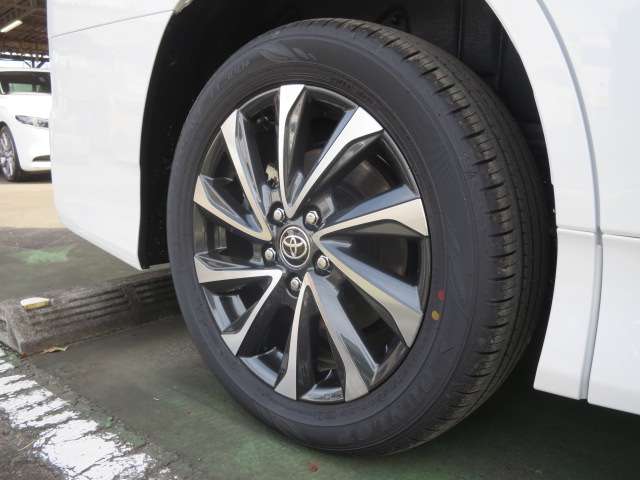 トヨタ ヴォクシー １．８ ハイブリッド Ｓ－Ｚ R6年 (関東) 99