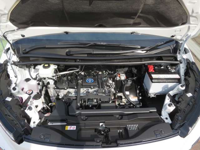 トヨタ ヴォクシー １．８ ハイブリッド Ｓ－Ｚ R6年 (関東) 99