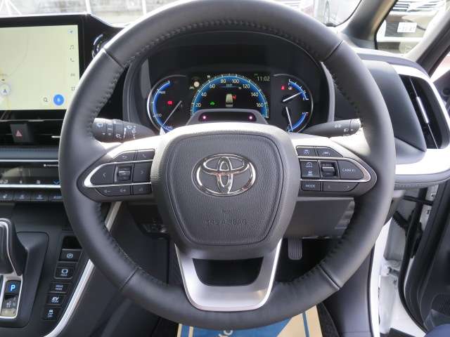 トヨタ ヴォクシー １．８ ハイブリッド Ｓ－Ｚ R6年 (関東) 99