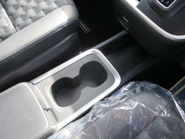 トヨタ ヴォクシー １．８ ハイブリッド Ｓ－Ｚ R6年 (関東) 99