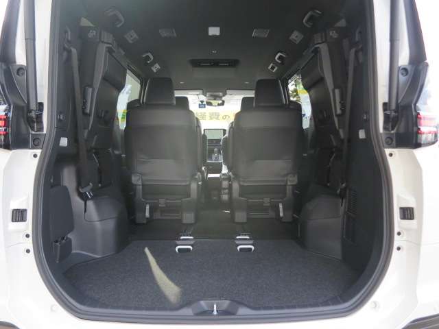 トヨタ ヴォクシー １．８ ハイブリッド Ｓ－Ｚ R6年 (関東) 99