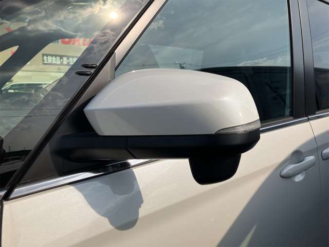 トヨタ ノア １．８ ハイブリッド Ｓ－Ｚ R6年 (東海) 99