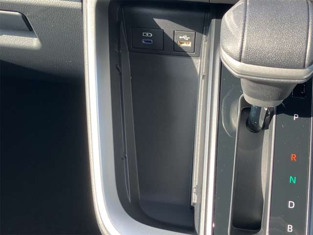 トヨタ ノア １．８ ハイブリッド Ｓ－Ｚ R6年 (東海) 99