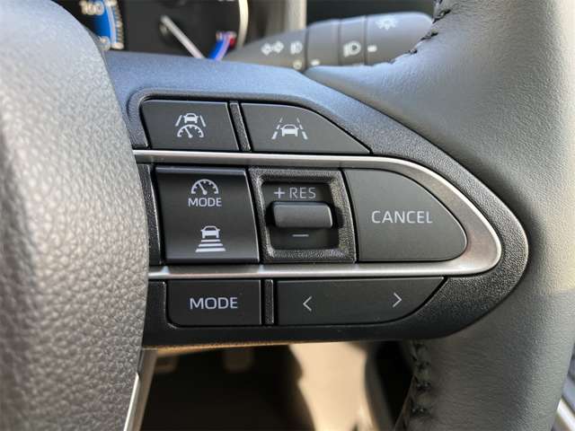 トヨタ ノア １．８ ハイブリッド Ｓ－Ｚ R6年 (東海) 99