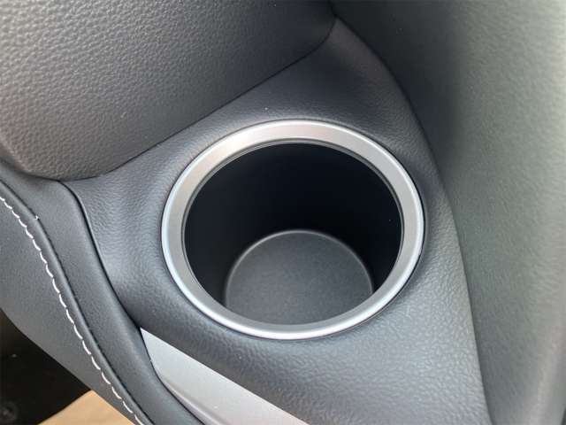 トヨタ ノア １．８ ハイブリッド Ｓ－Ｚ R6年 (東海) 99