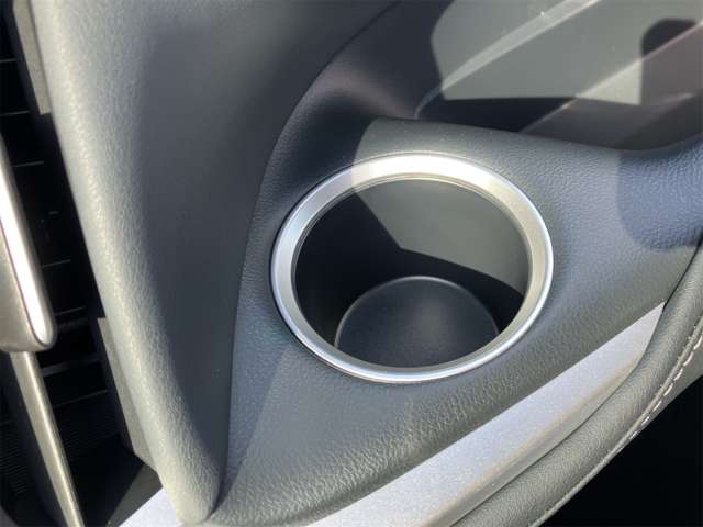 トヨタ ノア １．８ ハイブリッド Ｓ－Ｚ R6年 (東海) 99