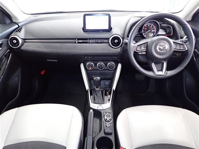 マツダ ＭＡＺＤＡ２ １．５ １５Ｓ ホワイト コンフォート R3年 (関東) 99