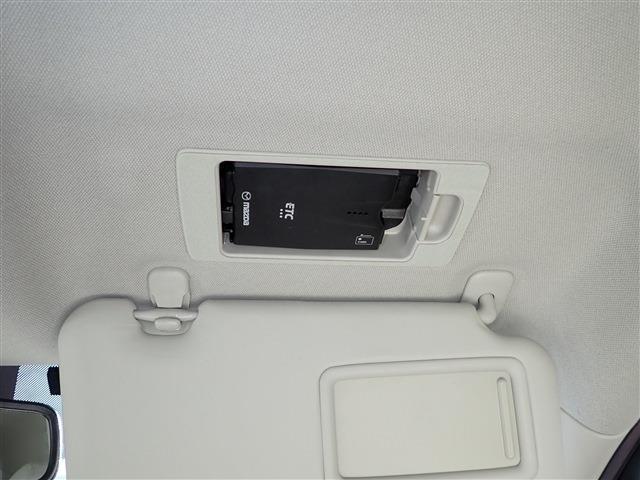 マツダ ＭＡＺＤＡ２ １．５ １５Ｓ ホワイト コンフォート R3年 (関東) 99