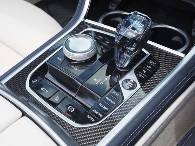 ＢＭＷ ８シリーズ ８４０ｉ　エクスクルーシブ　Ｍスポーツ R5年 (近畿) 99