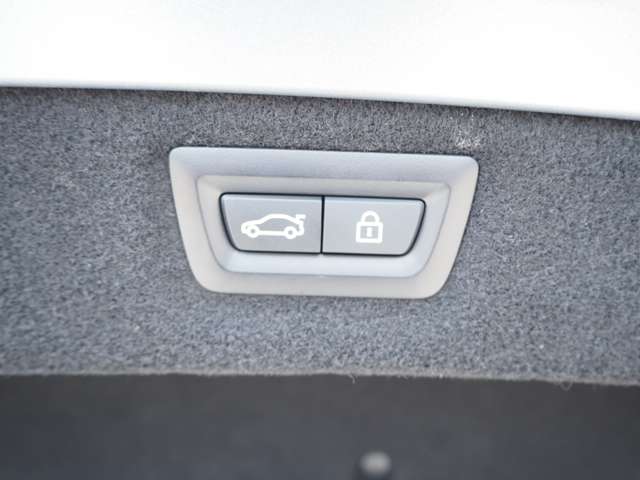 ＢＭＷ ８シリーズ ８４０ｉ　エクスクルーシブ　Ｍスポーツ R5年 (近畿) 99