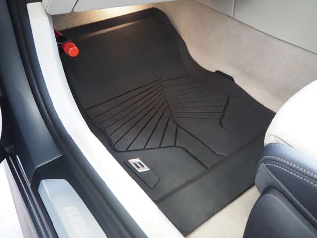 ＢＭＷ ８シリーズ ８４０ｉ　エクスクルーシブ　Ｍスポーツ R5年 (近畿) 99