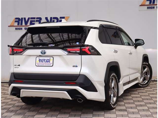 トヨタ ＲＡＶ４ ２．５ ハイブリッド Ｇ Ｅ－ＦＯＵＲ ４ＷＤ R3年 (関東) 99