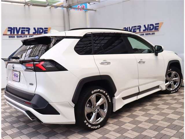 トヨタ ＲＡＶ４ ２．５ ハイブリッド Ｇ Ｅ－ＦＯＵＲ ４ＷＤ R3年 (関東) 99