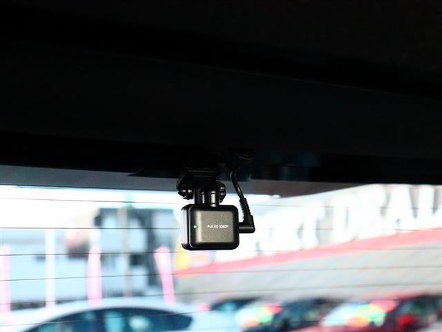 トヨタ ヤリスクロス　ハイブリッド １．５ ハイブリッド ＧＲスポーツ R5年 (関東) 99