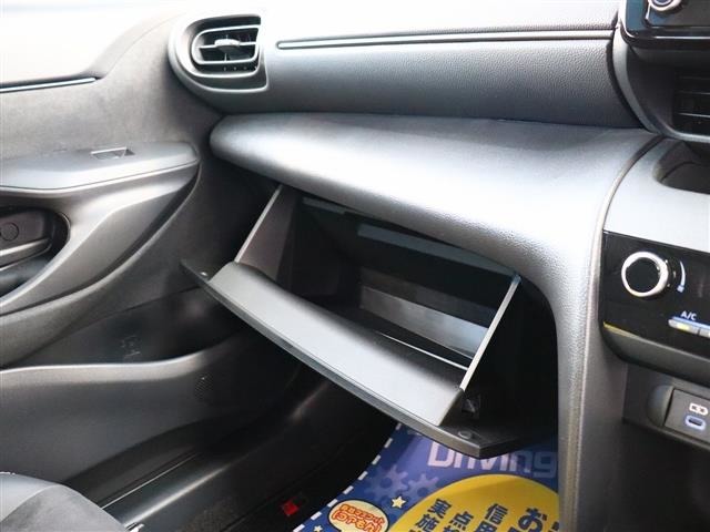 トヨタ ヤリスクロス　ハイブリッド １．５ ハイブリッド ＧＲスポーツ R5年 (関東) 99