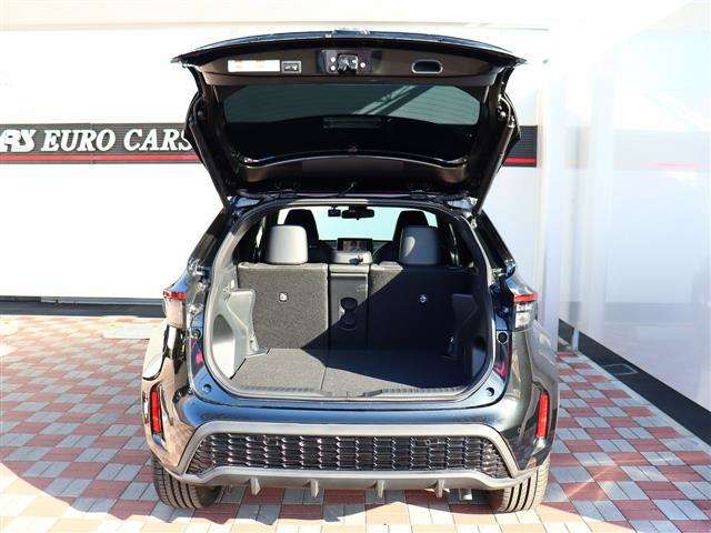 トヨタ ヤリスクロス　ハイブリッド １．５ ハイブリッド ＧＲスポーツ R5年 (関東) 99