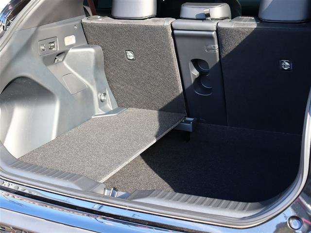 トヨタ ヤリスクロス　ハイブリッド １．５ ハイブリッド ＧＲスポーツ R5年 (関東) 99