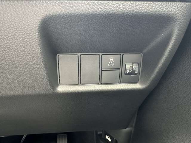 ホンダ フィット　ハイブリッド １．５ Ｅ：ＨＥＶ ホーム R6年 (東海) 99