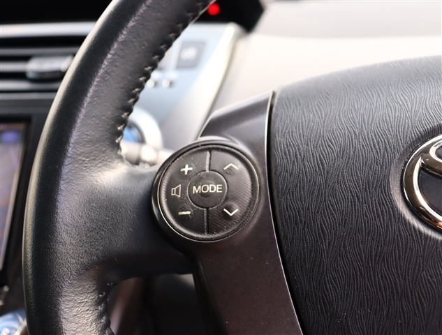 トヨタ プリウスΑ １．８ Ｓ チューン ブラック H26年 (関東) 99