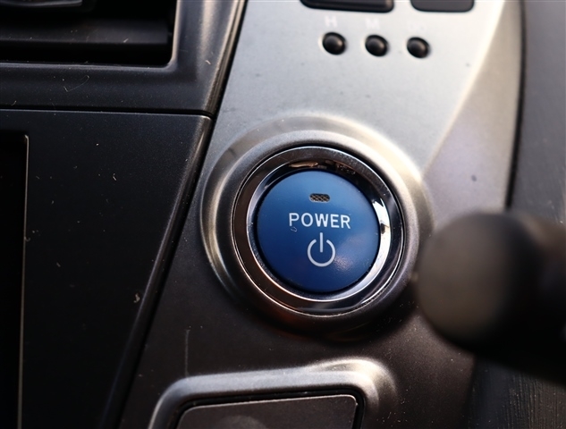 トヨタ プリウスΑ １．８ Ｓ チューン ブラック H26年 (関東) 99