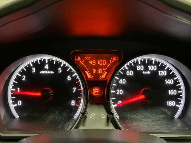 日産 ノート １．２ Ｘ ＦＯＵＲ ４ＷＤ H28年 (北海道) 99