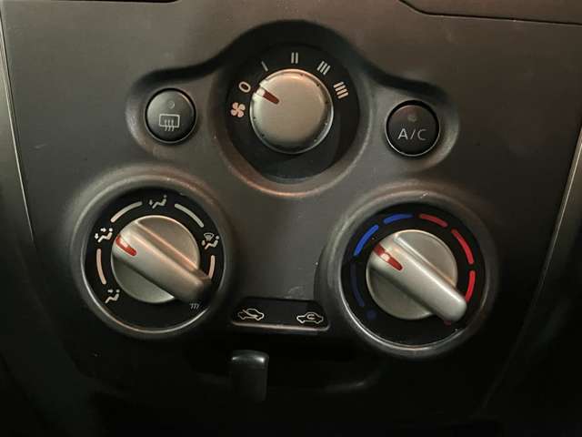 日産 ノート １．２ Ｘ ＦＯＵＲ ４ＷＤ H28年 (北海道) 99