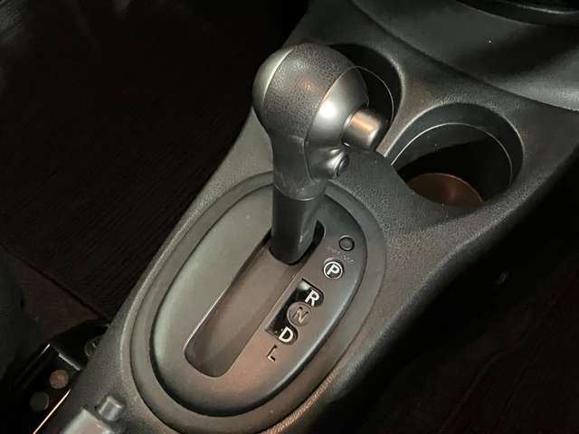 日産 ノート １．２ Ｘ ＦＯＵＲ ４ＷＤ H28年 (北海道) 99