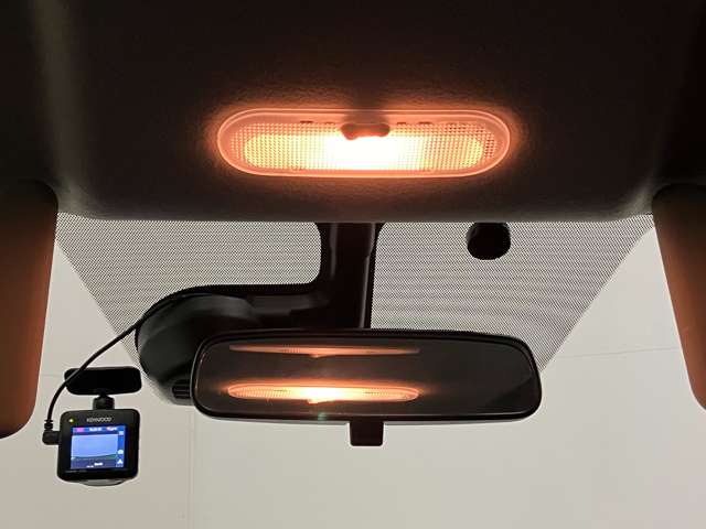 日産 ノート １．２ Ｘ ＦＯＵＲ ４ＷＤ H28年 (北海道) 99